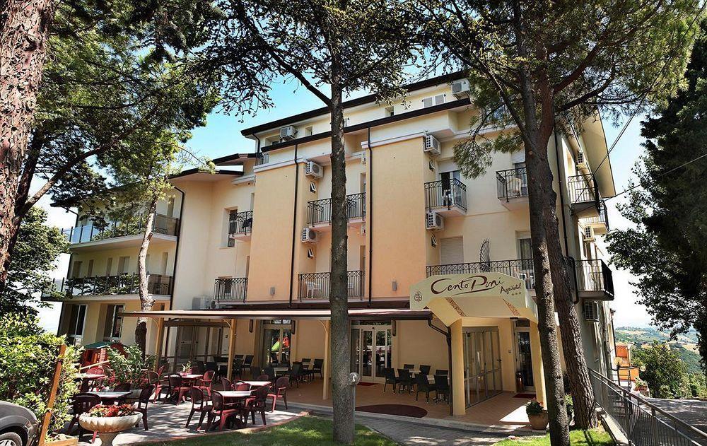 Albergo Centopini Gemmano Екстер'єр фото