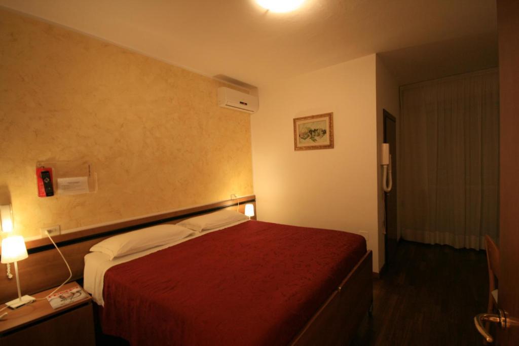 Albergo Centopini Gemmano Номер фото